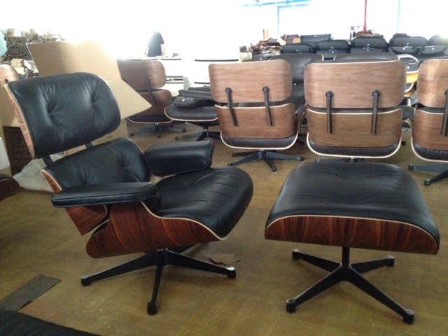 Eames lounge chair with ottoman in top grain italian leather[3] 