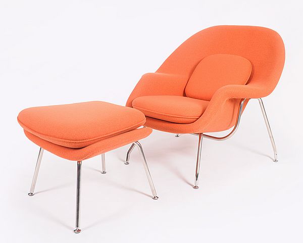 womb chair and ottoman in woolen fabric by Eero Saarinen[2]