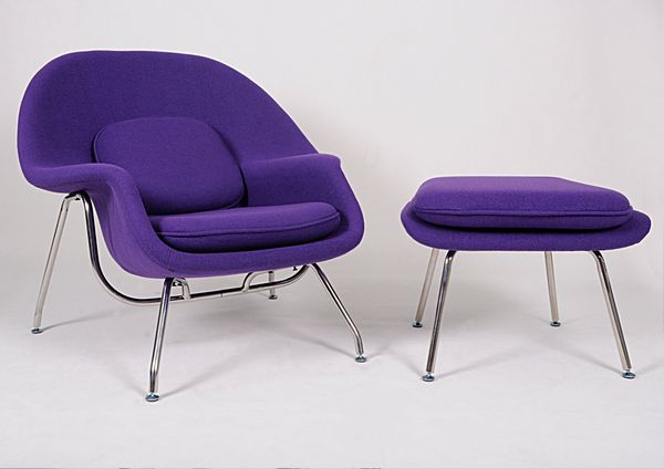 womb chair and ottoman in woolen fabric by Eero Saarinen[5] 