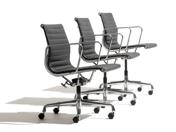  Aluminum Office chair by charles & ray eames[3] 