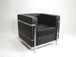 Le Corbusier Sofa LC2 in Full Leather