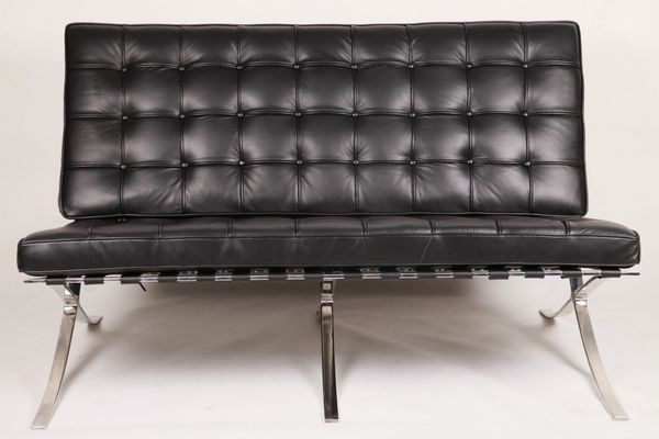Barcelona Sofa in Two Seater[2]