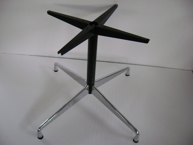 Eames Conference Round Table in 110cm Diameter[5] 