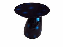 Parabel Table in fiberglass