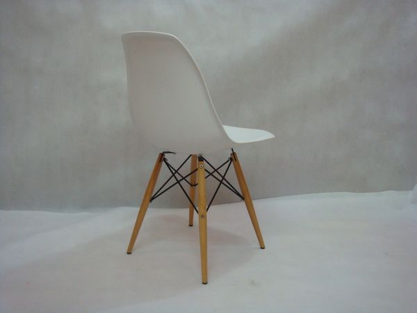 Eames Side Chair[5] 