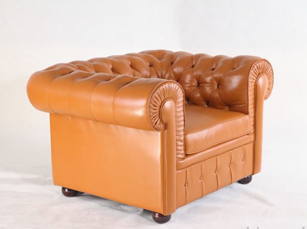 Chesterfield Sofa & Armchair in Full Leather[2]
