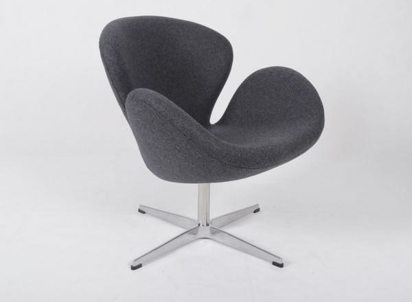 Swan Chair in Cashmere[2]