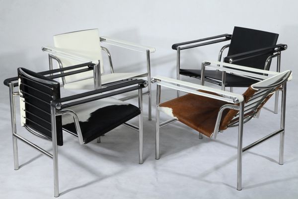 Basculant chair( LC1).3.jpg