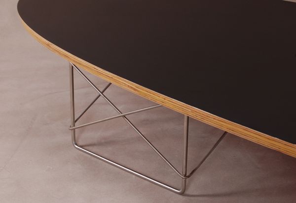 Elipse Table by Charles Eames[4] 